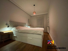 Atrakcyjny apartament 3 pok. ul. Reja